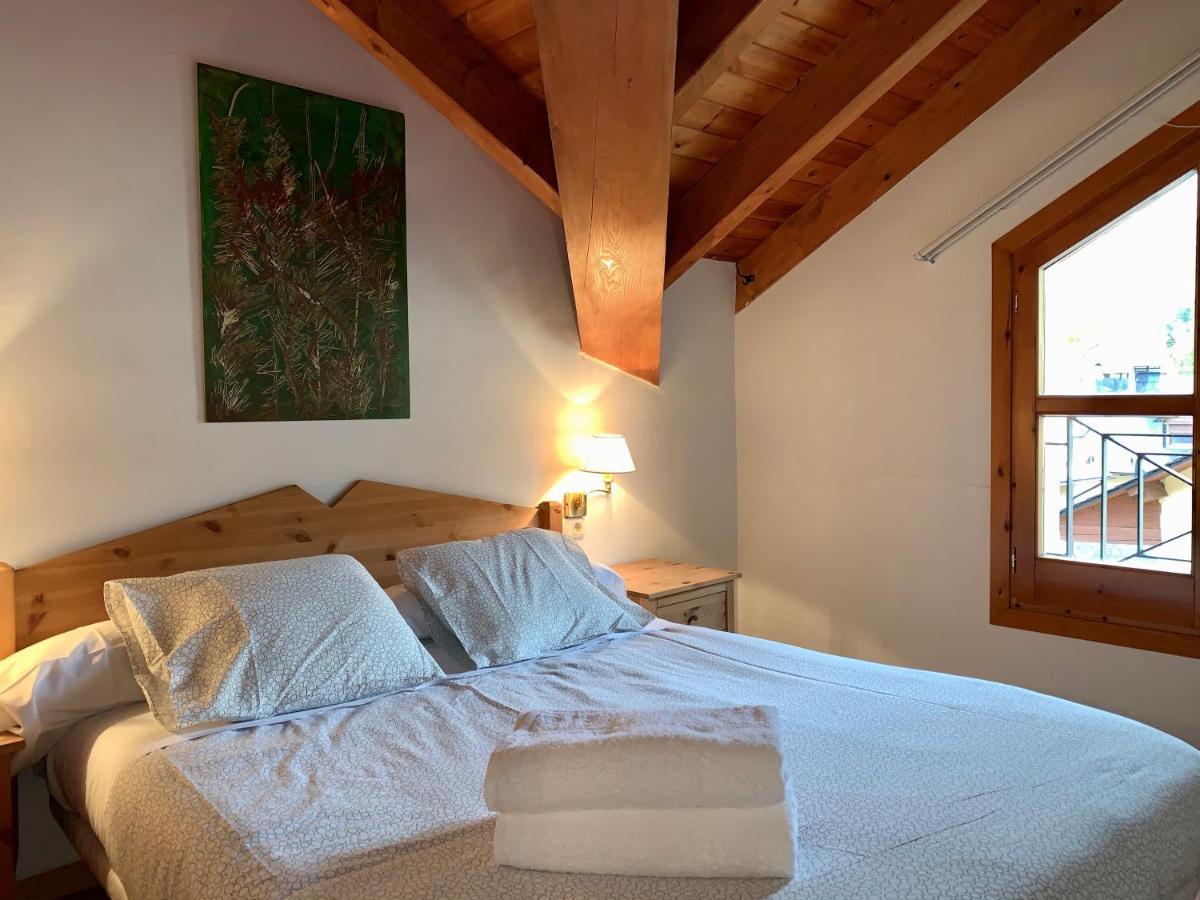 Appartamento Bpirineos-Estos Benasque Esterno foto
