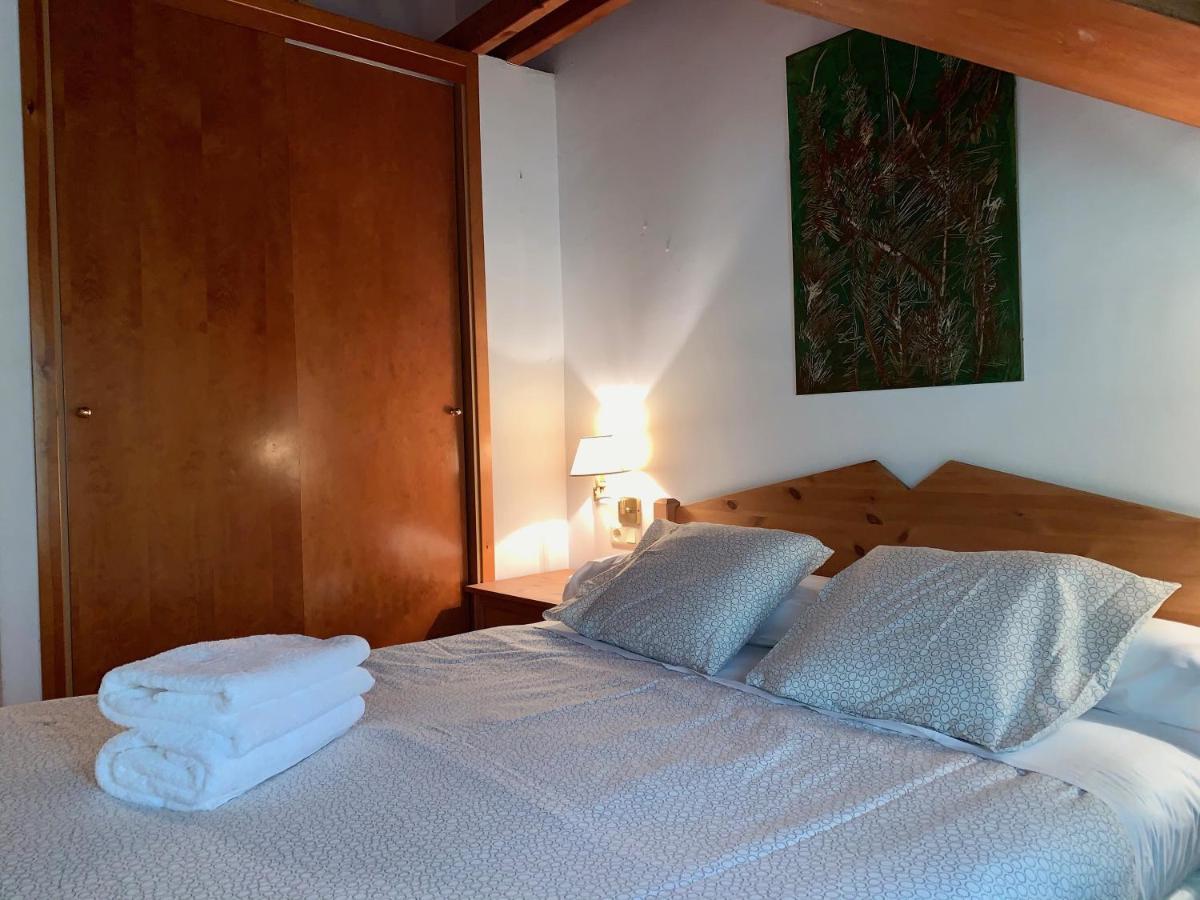 Appartamento Bpirineos-Estos Benasque Esterno foto