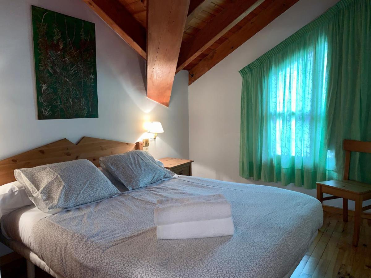 Appartamento Bpirineos-Estos Benasque Esterno foto